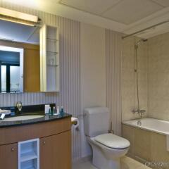 Отель B-aparthotel Ambiorix Брюссель ванная