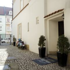 Отель Happy Prague Apartments Чехия, Прага - 1 отзыв об отеле, цены и фото номеров - забронировать отель Happy Prague Apartments онлайн