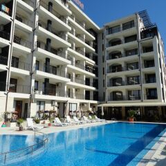 Cantilena Hotel Несебр бассейн