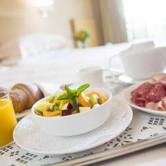 Hotel Acquaviva Del Garda в номере