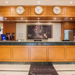 Отель Courtyard by Marriott Tbilisi Грузия, Тбилиси - 5 отзывов об отеле, цены и фото номеров - забронировать отель Courtyard by Marriott Tbilisi онлайн интерьер отеля