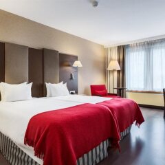 Отель NH Mechelen Бельгия, Мехелен - 1 отзыв об отеле, цены и фото номеров - забронировать отель NH Mechelen онлайн комната для гостей фото 4