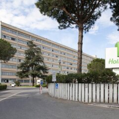 Отель Holiday Inn Rome- Eur Parco Dei Medici Рим парковка