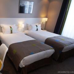 Отель Holiday Inn Auteuil Париж комната для гостей