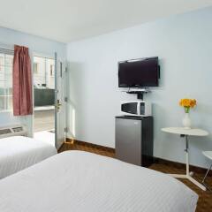 Отель Jerry's Motel удобства в номере