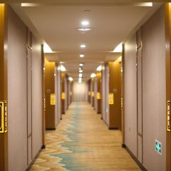 Отель Ramada Shanghai East сауна