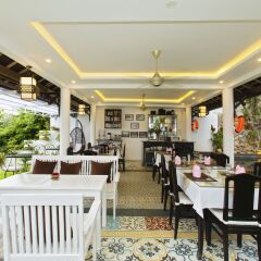 Отель Riverside Impression Homestay Villa питание фото 3