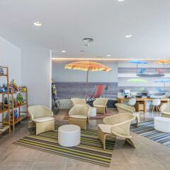 Отель Los Amigos Beach Club by Diamond Resorts гостиничный бар
