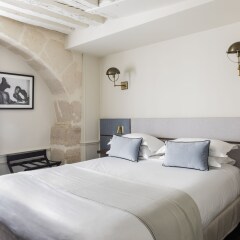 Hotel Verneuil комната для гостей