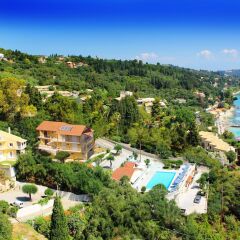 Апартаменты Brentanos Apartments ~ A ~ View of Paradise пляж