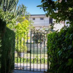 Отель Holidays2Torremolinos Low Cost 2 Торремолинос