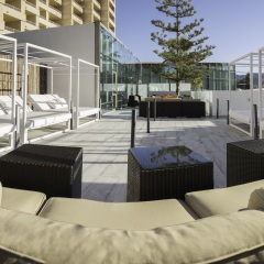 Отель Sandos Benidorm Suites - All Inclusive Испания, Бенидорм - отзывы, цены и фото номеров - забронировать отель Sandos Benidorm Suites - All Inclusive онлайн бассейн фото 2