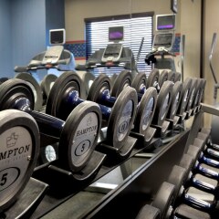 Отель Hampton Inn NY-JFK Jamaica-Queens США, Нью-Йорк - 1 отзыв об отеле, цены и фото номеров - забронировать отель Hampton Inn NY-JFK Jamaica-Queens онлайн фитнесс-зал фото 2