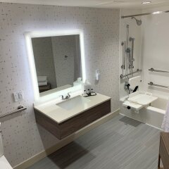 Отель Crowne Plaza Columbus - Downtown США, Колумбус - отзывы, цены и фото номеров - забронировать отель Crowne Plaza Columbus - Downtown онлайн спа