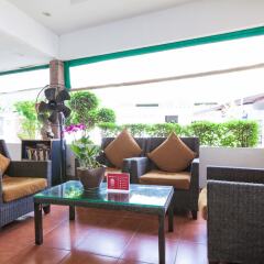 Отель ZEN Premium Chaloemprakiat Patong гостиничный бар