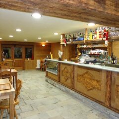 Отель Albergo Del Ponte гостиничный бар
