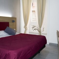 Отель New Moon Guesthouse Италия, Рим - отзывы, цены и фото номеров - забронировать отель New Moon Guesthouse онлайн комната для гостей фото 3