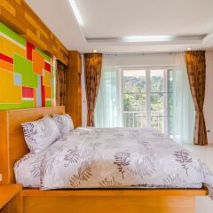 Отель Chalong Hill Tropical Garden Homes Пхукет комната для гостей фото 5