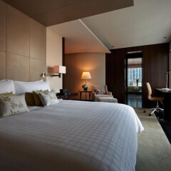 Отель Four Seasons Hotel Tokyo at Marunouchi Япония, Токио - отзывы, цены и фото номеров - забронировать отель Four Seasons Hotel Tokyo at Marunouchi онлайн