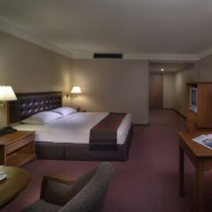 Отель Twin Towers Hotel Таиланд, Бангкок - 1 отзыв об отеле, цены и фото номеров - забронировать отель Twin Towers Hotel онлайн сейф в номере