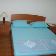 Апартаменты Lyon Apartments комната для гостей