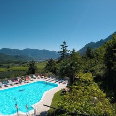 Hotel Tannhof Кальдаро-сулла-Страда-дель-Вино бассейн фото 3