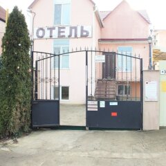 Hlebodarskyi Mini Hotel парковка