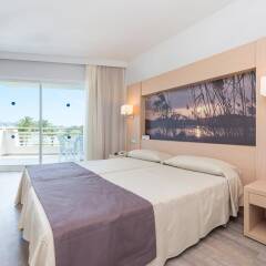 Отель Eix Lagotel комната для гостей фото 2