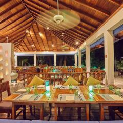 Отель Centara Grand Island Resort & Spa Maldives All Inclusive питание фото 3