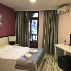 Tiflis Metekhi Hotel комната для гостей фото 3