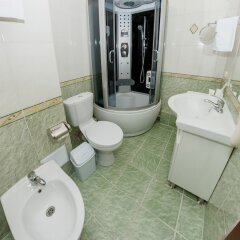 Гостиница Bozok Hotel Казахстан, Нур-Султан - 1 отзыв об отеле, цены и фото номеров - забронировать гостиницу Bozok Hotel онлайн ванная