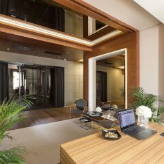 Отель Dominic Smart & Luxury Suites Parliament спа