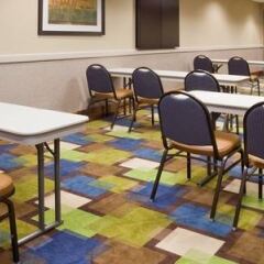 Holiday Inn Express Hotel and Suites Mankato East детские мероприятия фото 2