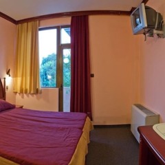 Hotel Manz I in Pomorie, Bulgaria from 40$, photos, reviews - zenhotels.com guestroom photo 3