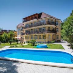 Hotel Staraya Khosta бассейн