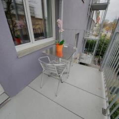 Апартаменты Hitrental Letzigrund - Apartment Цюрих вид на фасад