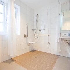 Отель Weichandhof by Lehmann Hotels Германия, Мюнхен - отзывы, цены и фото номеров - забронировать отель Weichandhof by Lehmann Hotels онлайн ванная фото 2