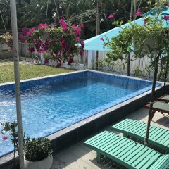 Отель The Moon River Homestay & Villa бассейн фото 2