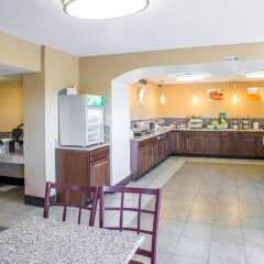 Отель Quality Inn & Suites Denver Stapleton питание фото 2