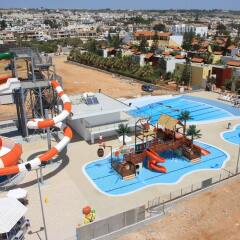 Отель Panthea Holiday Village Water Park Resort бассейн