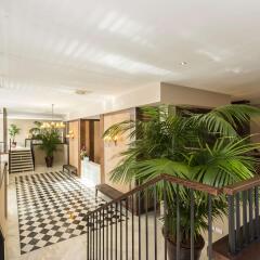 The Rock Hotel интерьер отеля
