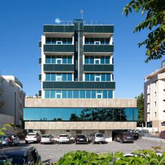 Best Western Maison B Hotel Римини парковка