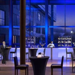 Отель Radisson Blu Manchester Airport Манчестер гостиничный бар