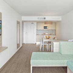 Отель HSM Sandalo Beach комната для гостей