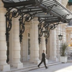 Shangri-La Hotel Paris спортивное сооружение