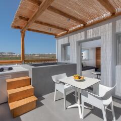 Отель June Twenty Suites Греция, Остров Санторини - отзывы, цены и фото номеров - забронировать отель June Twenty Suites онлайн балкон