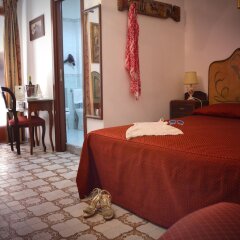 Hotel La Riva Джардини Наксос сейф в номере