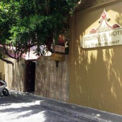 Отель Sala Boutique Hotel Мальдивы, Северный атолл Мале - 1 отзыв об отеле, цены и фото номеров - забронировать отель Sala Boutique Hotel онлайн парковка