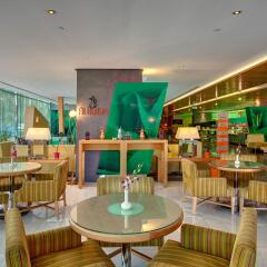 Отель Al Khoory Executive Hotel ОАЭ, Дубай - - забронировать отель Al Khoory Executive Hotel, цены и фото номеров гостиничный бар