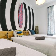 Отель Off Beat Guesthouse Испания, Сан-Себастьян - отзывы, цены и фото номеров - забронировать отель Off Beat Guesthouse онлайн комната для гостей